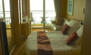 Cruise Ship Room(Blog)